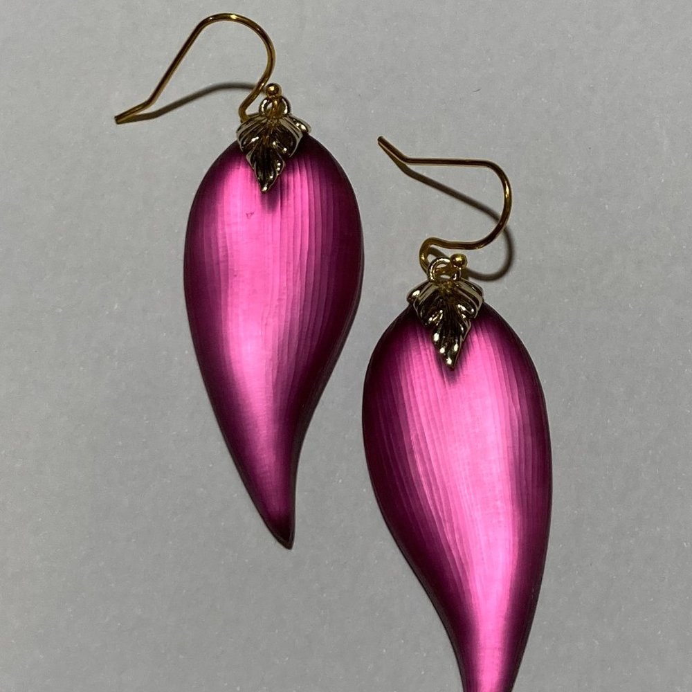 Alexis Bittar Lucite Pod Drop Earrings with metallic gold in Pink - Magenta